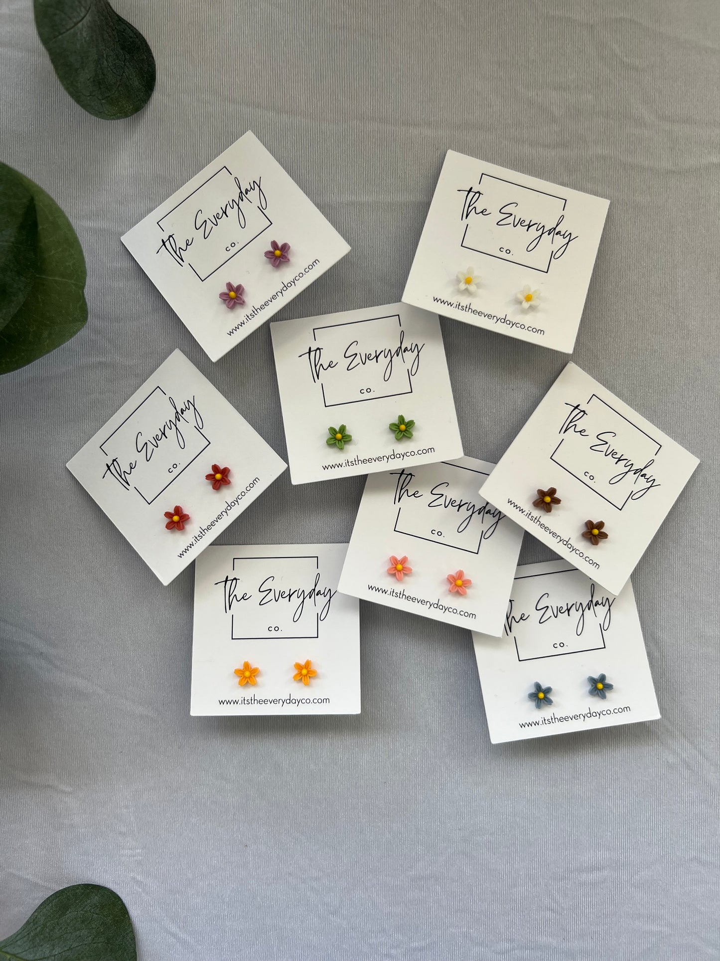 Acrylic Daisy Stud Earrings